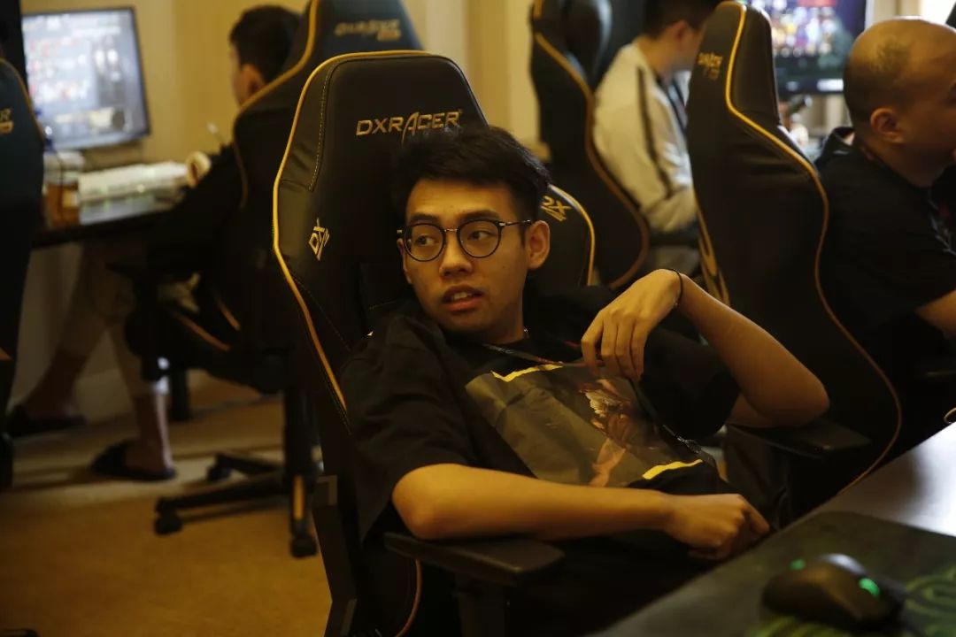 出球阀门 出球阀门